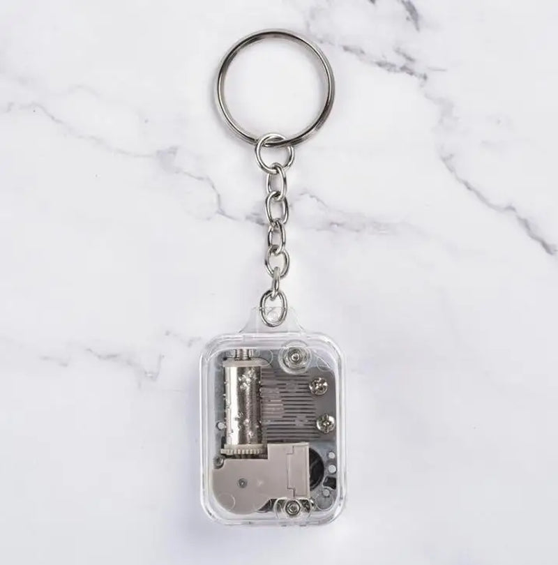 Creative Music Keychain Megaphone Music Box Music Box Mini Color Mechanical Metal Clockwork Music Box with Screws Keychain